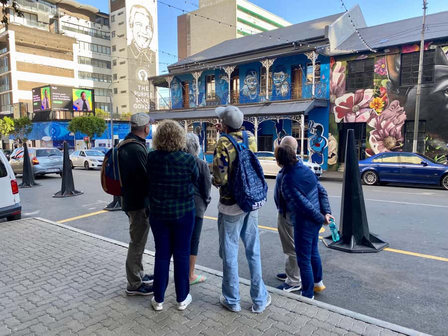 Colours of Johannesburg: A Graffiti & Street Art Tour - The local graffiti store: supplies, shirts and a closer look