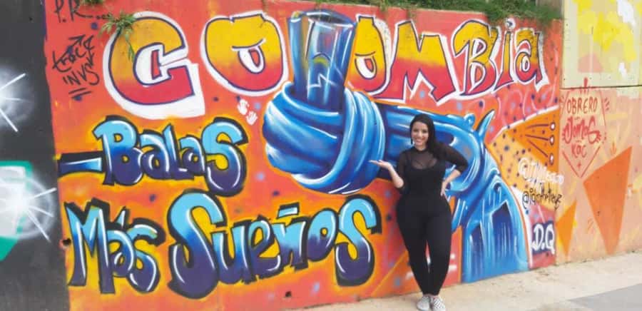 Comuna 13 Neighborhood & Street Art Private Tour - Key Points Before You Book