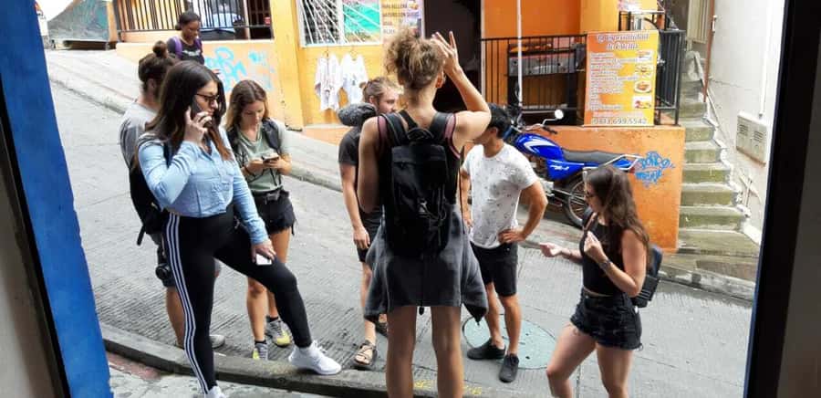 Comuna 13 Neighborhood & Street Art Private Tour - Practical Advice for a Better Visit