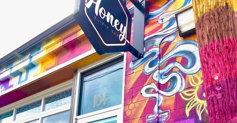 Denver Street Art & Murals Tour + Brewery Visit/Beer Tasting - Parking and getting to the meeting point