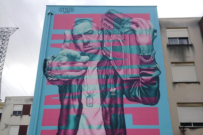 Discover Lisbon's Best Street Art - The less obvious art stops