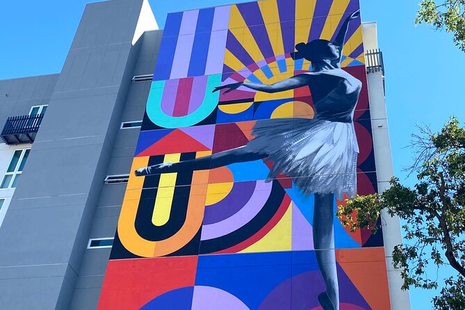 Downtown Sacramento Mural and Art Walking Tour - The guide makes the difference