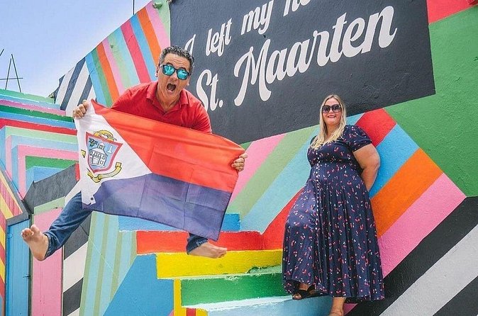 Dutch St Maarten Mural Picture Tour - One hour with 12 Philipsburg murals