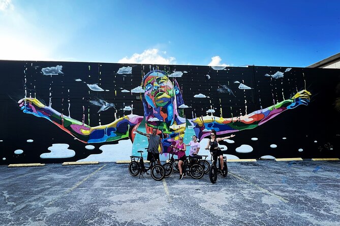 E-Bike Guided Tour Downtown St Pete: Sights & Murals - Twenty Minutes at the St. Pete Pier