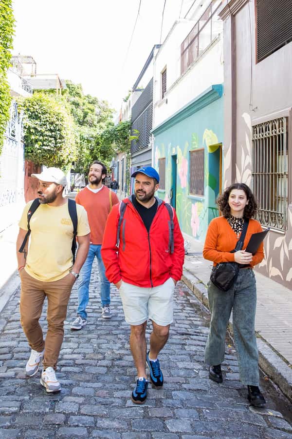 Explore Palermo Street Art in an Artsy Walk - Language, access, and group size