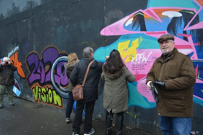 Falls road Murals Walking Tour with former prisoners - Who should book this walk?