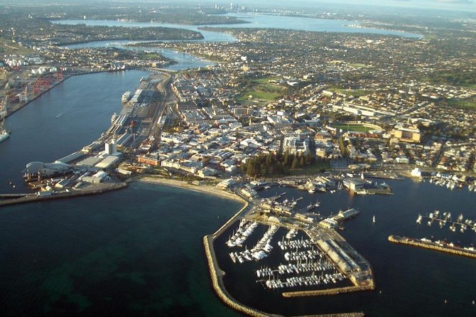 Fremantle - Convicts, Culture & Street Art - Bathers Beach and the first arrivals
