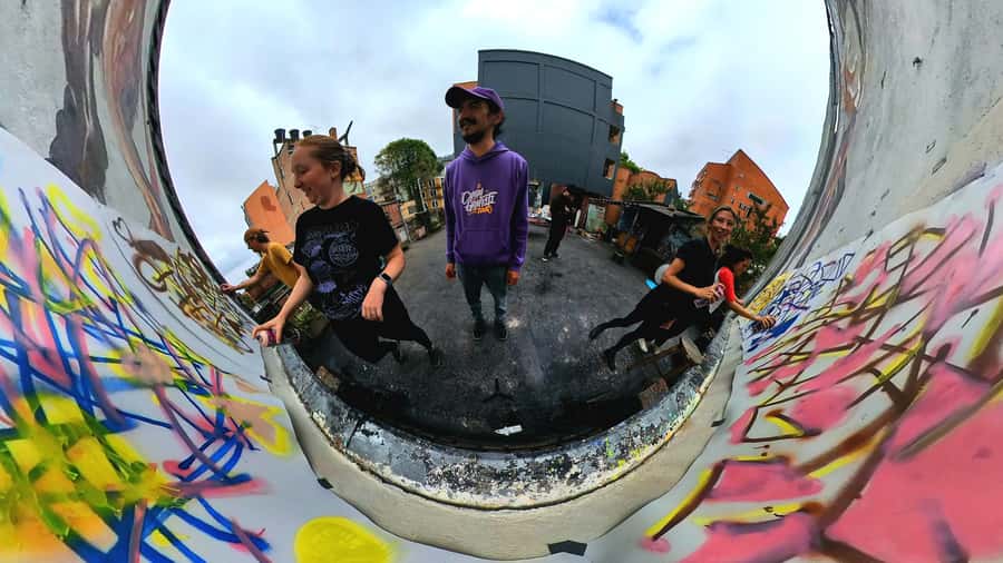 Fun Graffiti Workshop: The Art of Aerosol and Color - Learning what the spray can can actually do