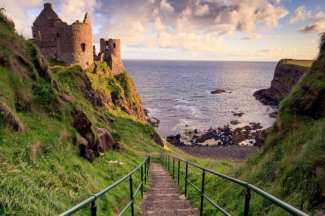 Giants Causeway Tour from Belfast + FREE Belfast Mural Tour - Ballintoy Harbour and the Game of Thrones connection