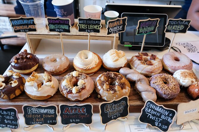 Handcrafted Donuts & Street Art: Wynwood's Most Unique Food Tour - Walking through Wynwood’s murals and past donut stops