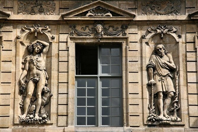 Invader Hunt - Street Art Tour of le Marais - Five things to know before you book