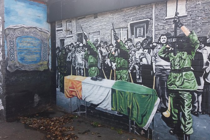 IRA Troubles Conflict Private Tour Museum Graves Murals and Political Analysis - Shankill Road and the Loyalist side of the divide