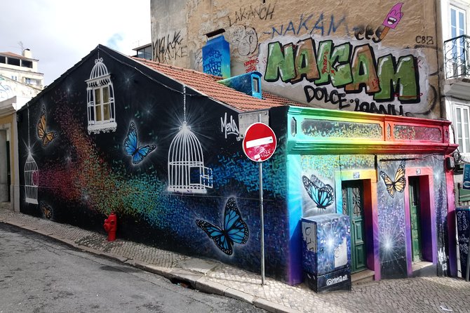 Kickstart Street Art Tour in Lisbon - Key points at a glance
