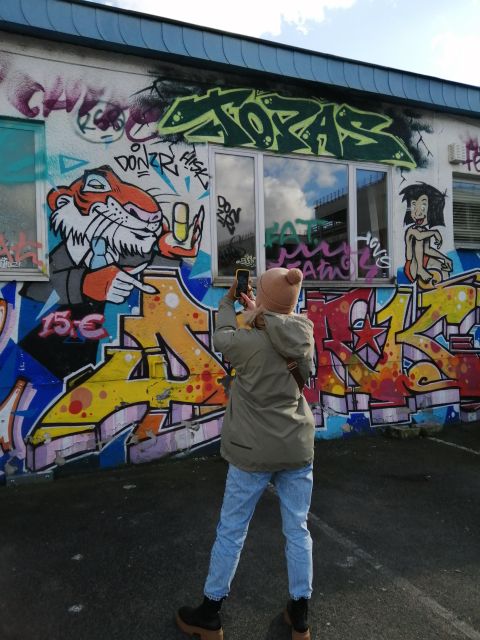 Köln Ehrenfeld: Street Art und Graffiti Tour Walls of Wonder - Artist stories that add meaning