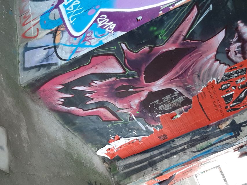 Lisbon: Private Tuk-Tuk Street Art Tour for 2,5 hours - Price, Timing, and What You Need to Budget