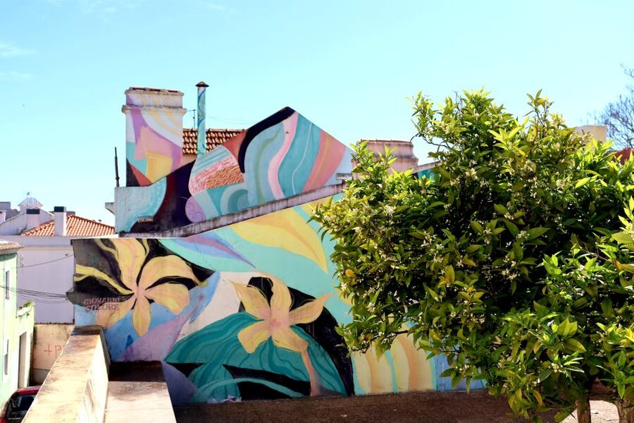 Lisbon: Street Art and Historical Walking Tour - Is $35 a fair price?