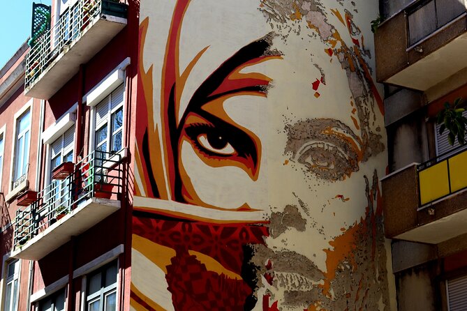 Lisbon Street Art and Lookout Point Tour - Chão do Loureiro: the tour’s longest art stop