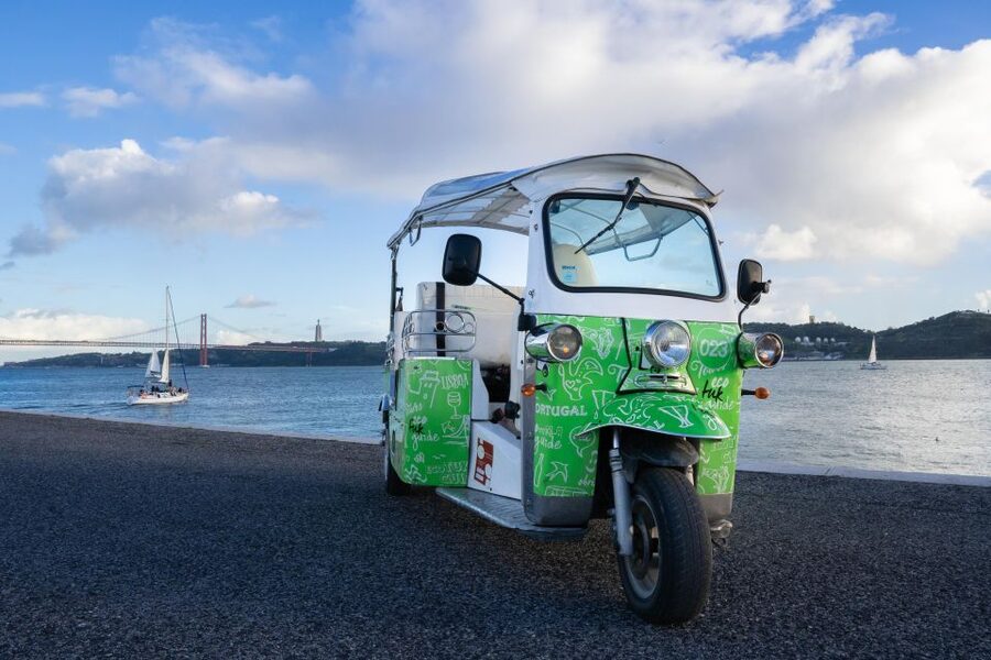 Lisbon Street Art by Tuk Tuk : Graffiti & Murals Discovery - ADD, FUEL, and the city’s changing walls