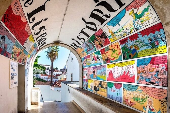 Lisbon Street Art - Private Guided Tour in a Electric Tuk Tuk - Graça and São Vicente: smaller works with local character