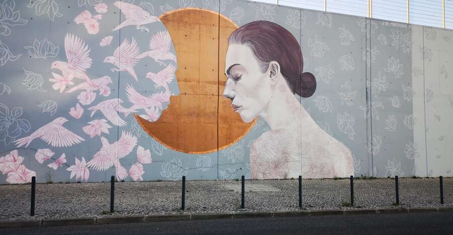 Lisbon: Street Art Tuk Tuk Tour - Key points to know before you book