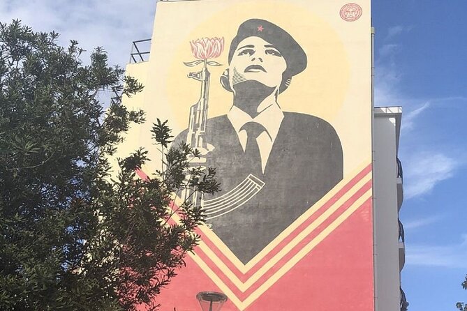 Lisbon Street Art Walking Tour - Graça and the price of climbing