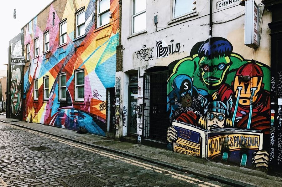 London East End - Guided Walking Tour 12 guests 2,5h - High Street and the final part of the walk