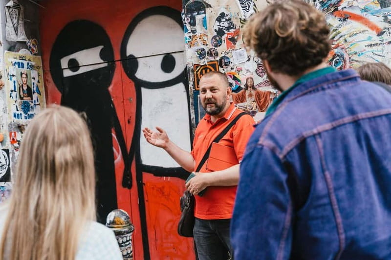 London: East End Instagrammable Street Art & Graffiti Tour - Why this East End walk is more than a photo hunt