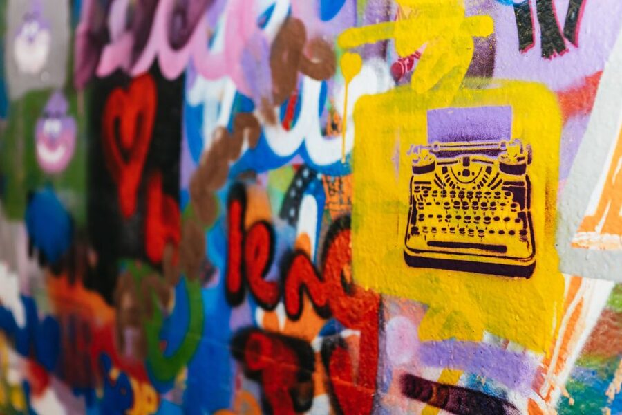London: Half-Day Street Art Tour and Workshop - The two-hour walk through Spitalfields and Brick Lane