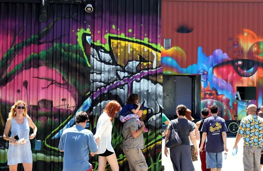 Los Angeles: Arts District Street Art, Graffiti Walking Tour - Starting at Colyton and Palmetto