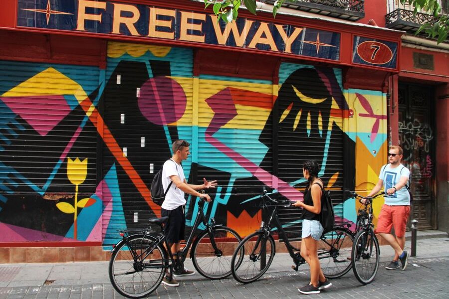 Madrid: Street Art Bike Tour - Malasaña And The Pinta Malasaña Festival