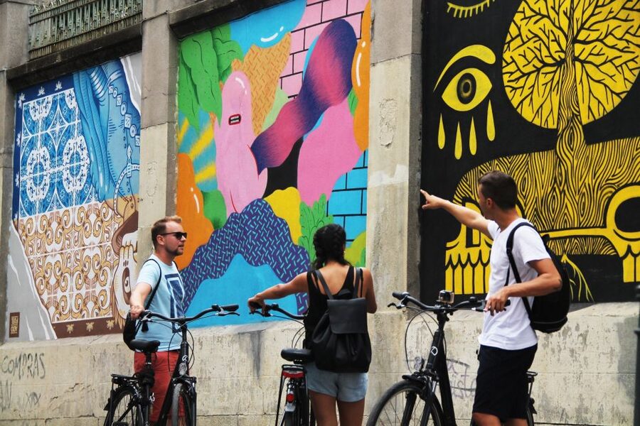 Madrid: Street Art Bike Tour - Starting At Montera 32