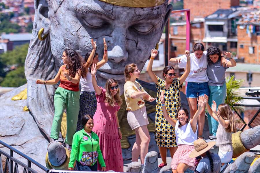 Medellín Comuna 13 local guides snacks and your own graffiti - Art galleries and the meaning behind the murals