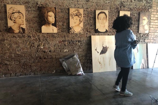 (Meet the Artist)Art Gallery & Street Art tour with lunch - Starting With Coffee at Hillbrewed Coffee Co