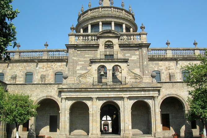 Mexican Muralism in Guadalajara. A Cultural PRIVATE TOUR - Instituto Cultural Cabañas and Orozco’s major murals