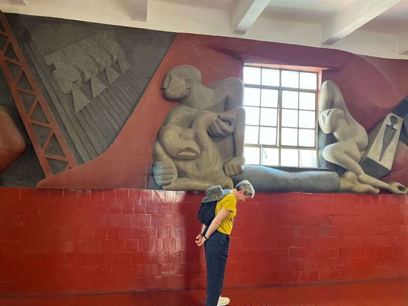 Mexico City: History on Walls. Mexican Murals Walking Tour - Starting at Bellas Artes with Rivera, Orozco, and Siqueiros