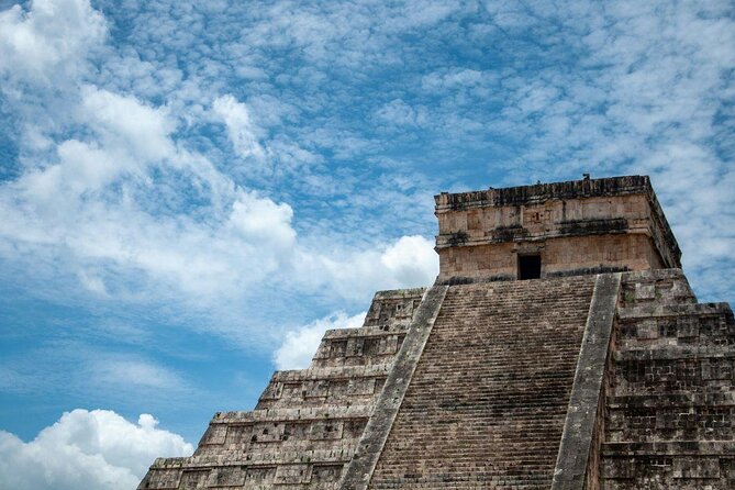 Mexico City Private Tour with Teotihuacan, Murals, Guadalupe Basilica - Reading Mexico’s story in the National Palace