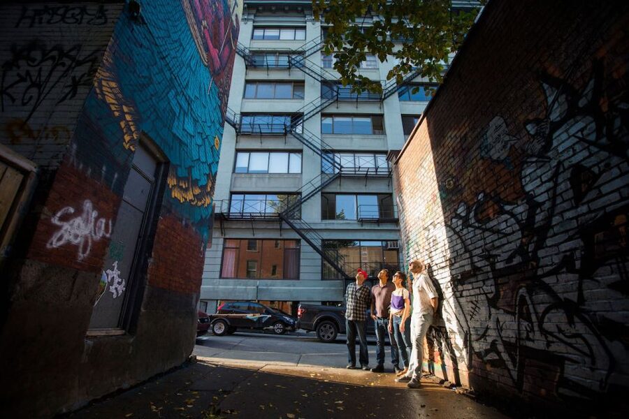 Montreal: Street Art & Mural 2-Hour Guided Walking Tour - Practical advice for a better visit