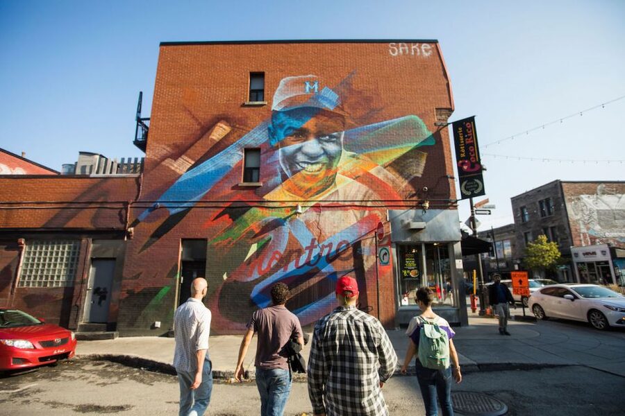 Montreal: Street Art & Mural 2-Hour Guided Walking Tour - The guide makes the difference