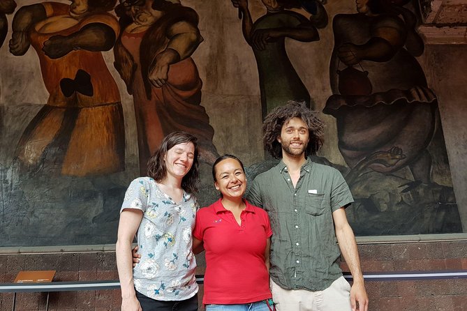 Muralist Art Semi Private Walking Tour in Mexico City Downtown - Price, group size, and what you receive