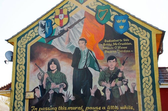 N0 1 Belfast black cab Irish and British mural 2hr private tour - Falls Road and the Bobby Sands murals