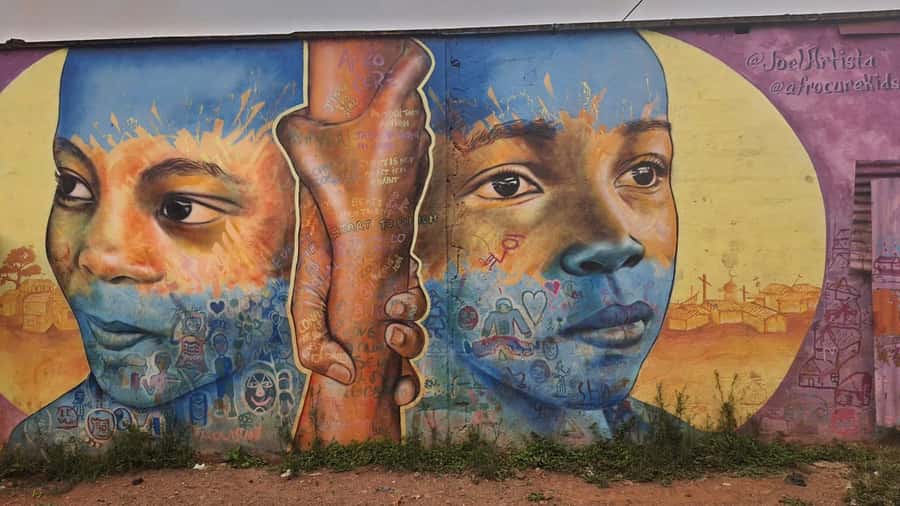 Nairobi: Kibera Street Art Tour with Local Artists - Who should book this experience