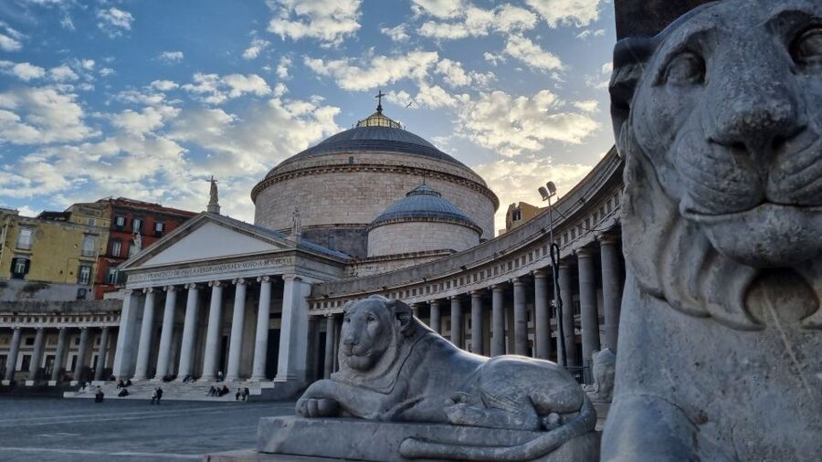 Naples Essentials: Monuments, Local Life & Street Art - Via Toledo and the Toledo Metro Art Station