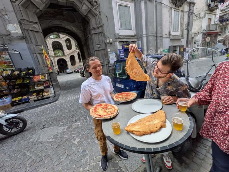 Naples: Street Art, Wine and Food Tasting Walking Tour - Key points to know before booking