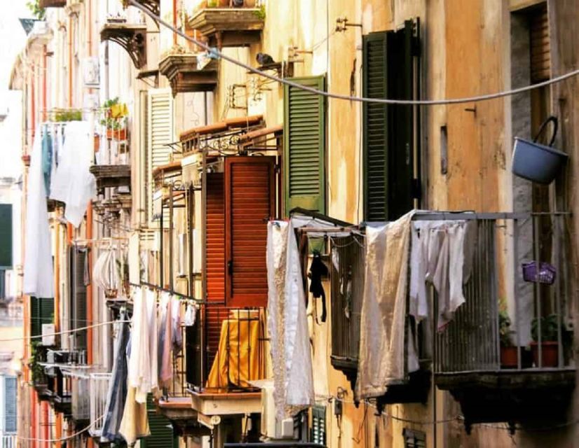 Naples: The Spanish Quarters, Street Art and Local Market - Why this two-hour Naples walk works
