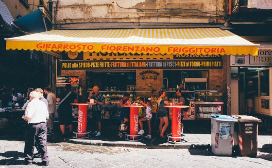 Naples: The Spanish Quarters, Street Art and Local Market - Spaccanapoli and the old town finish