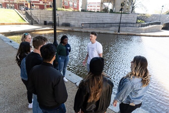 Nashville Downtown Insta Mural Shared Walking Tour - Starting at 625 Main Street