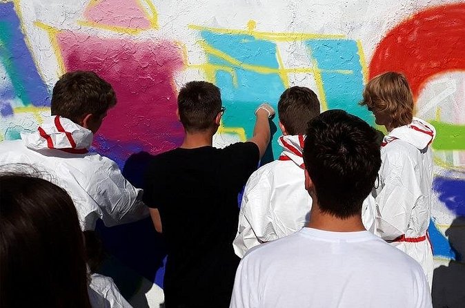 Open graffiti workshop in the Mauerpark in Berlin - Who Will Enjoy This Most?
