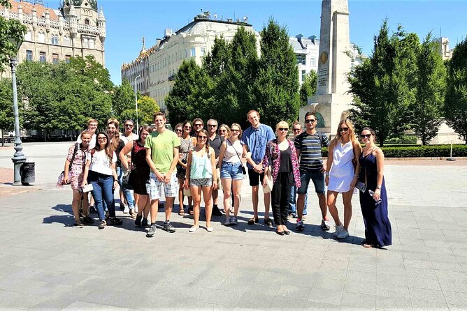 Original Budapest Alternative Street Art & Jewish Tour - Terézváros: seeing how a district changes after dark