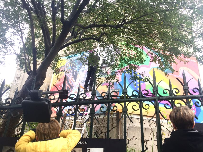 Paris: Montmartre Street Art Tour with an Artist - Practical booking details