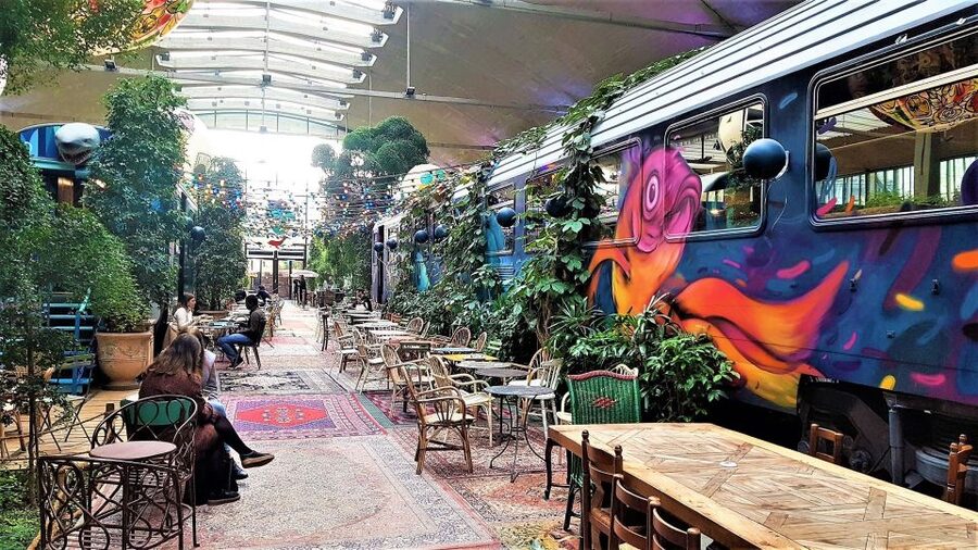 Paris: Street Art Open-Air Museum Bike Tour - Reading the giant murals